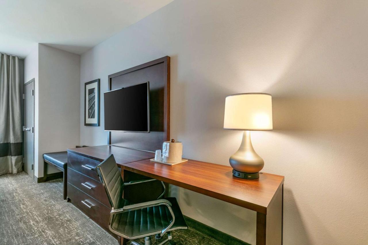 Comfort Suites North Tupelo Esterno foto
